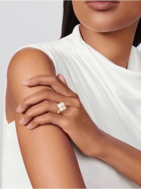 Jewelry - Gold Flower Mother-of-Pearl Ring with Center Stone